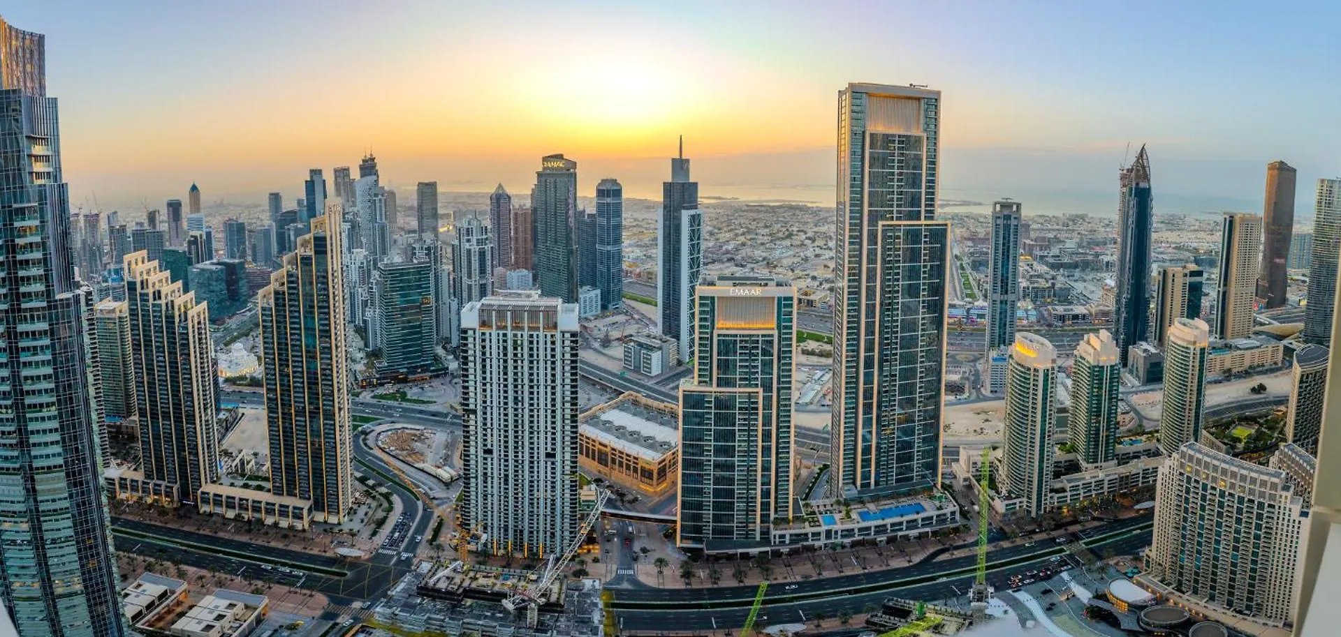 60Th High Floor - Full World Islands, Downtown And Ocean View - High Quality Design And Furniture - 2 Bedroom Dubai Apartment