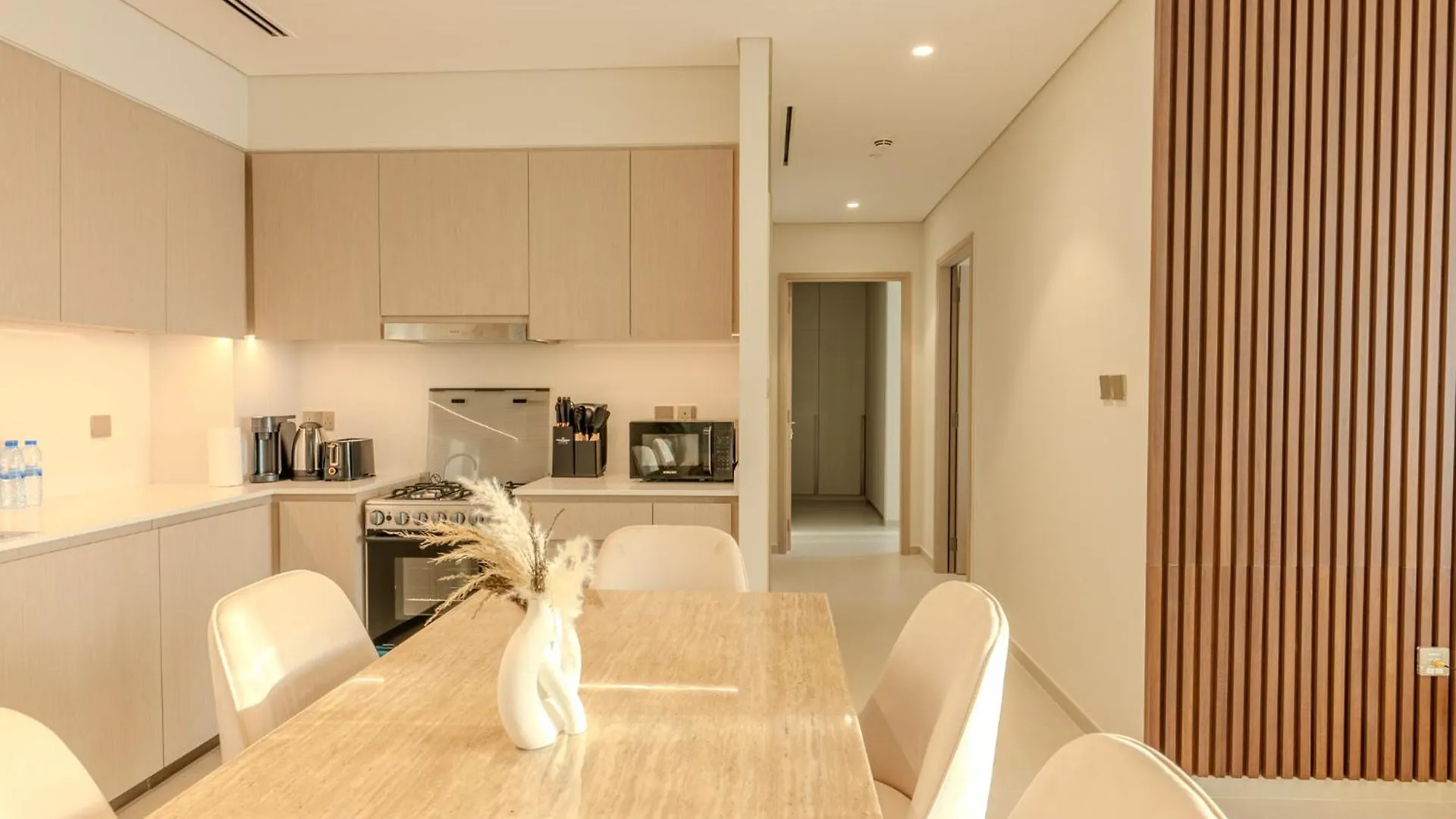 Apartment 60Th High Floor - Full World Islands, Downtown And Ocean View - High Quality Design And Furniture - 2 Bedroom Dubai
