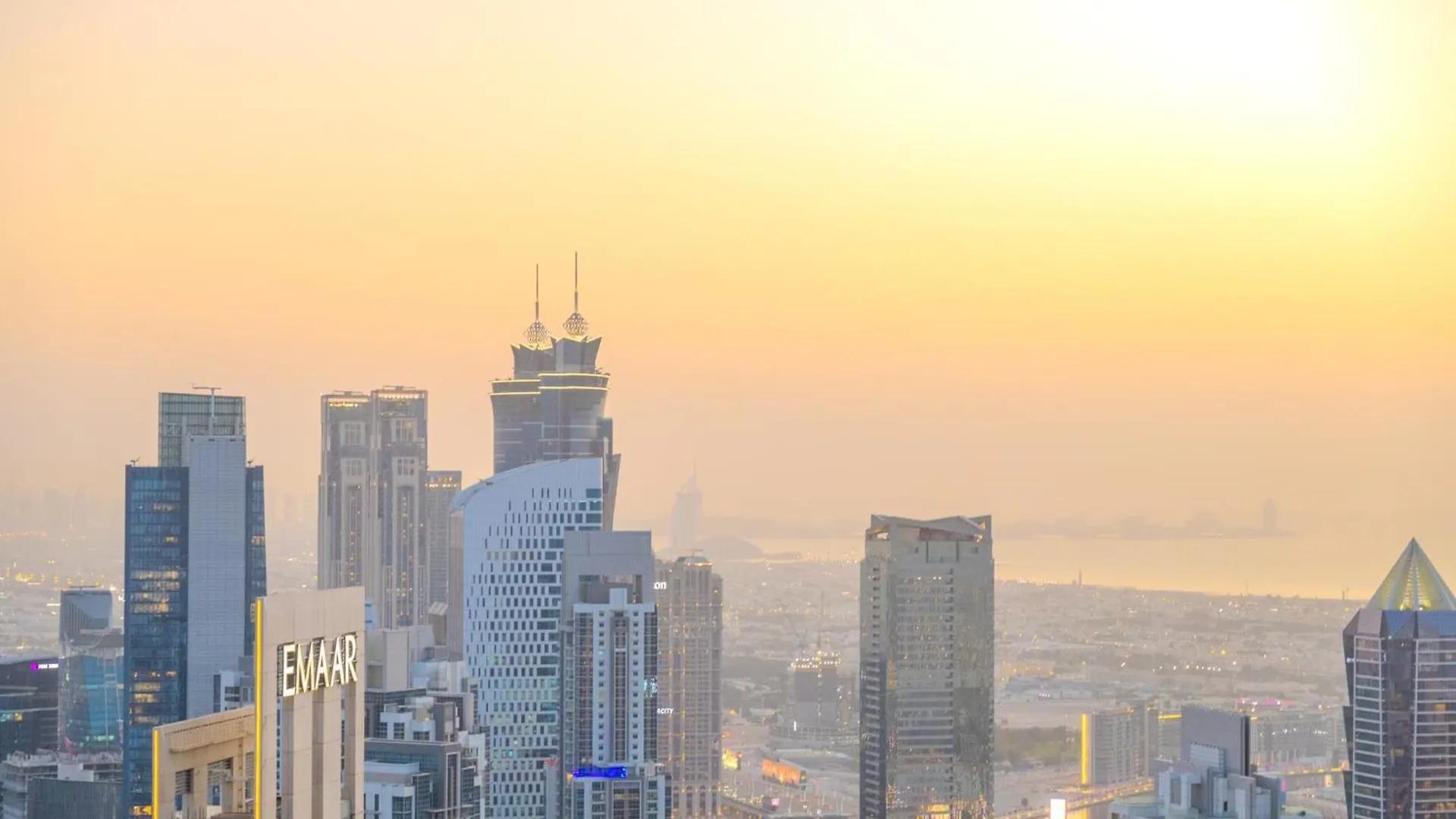 60Th High Floor - Full World Islands, Downtown And Ocean View - High Quality Design And Furniture - 2 Bedroom Dubai