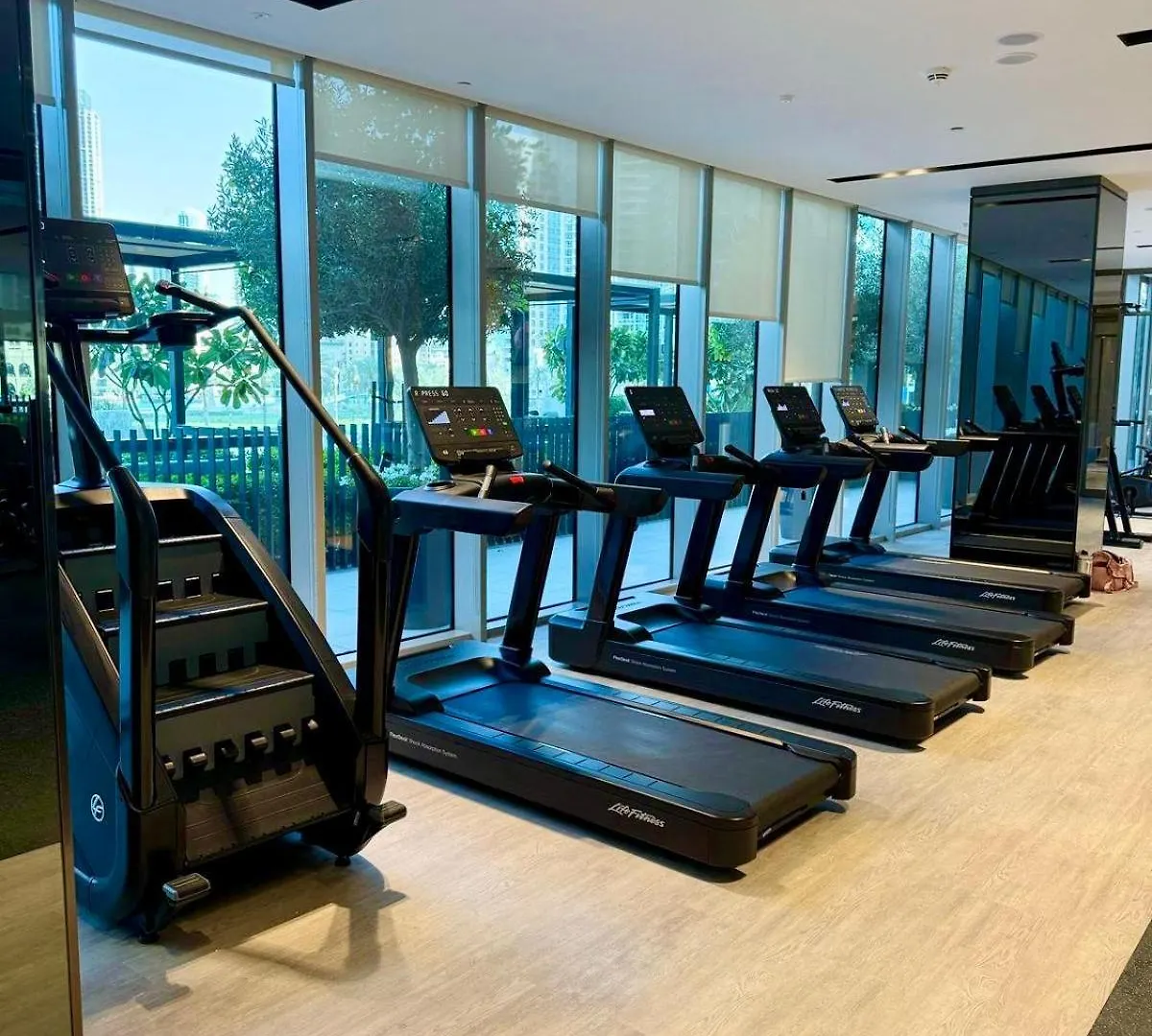 60Th High Floor - Full World Islands, Downtown And Ocean View - High Quality Design And Furniture - 2 Bedroom Dubai United Arab Emirates